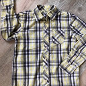 Boys long sleeve plaid button down